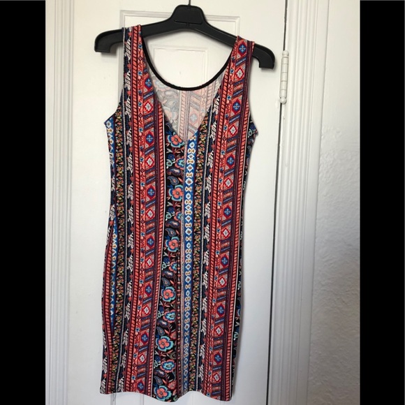 Summer dress - Picture 2 of 3